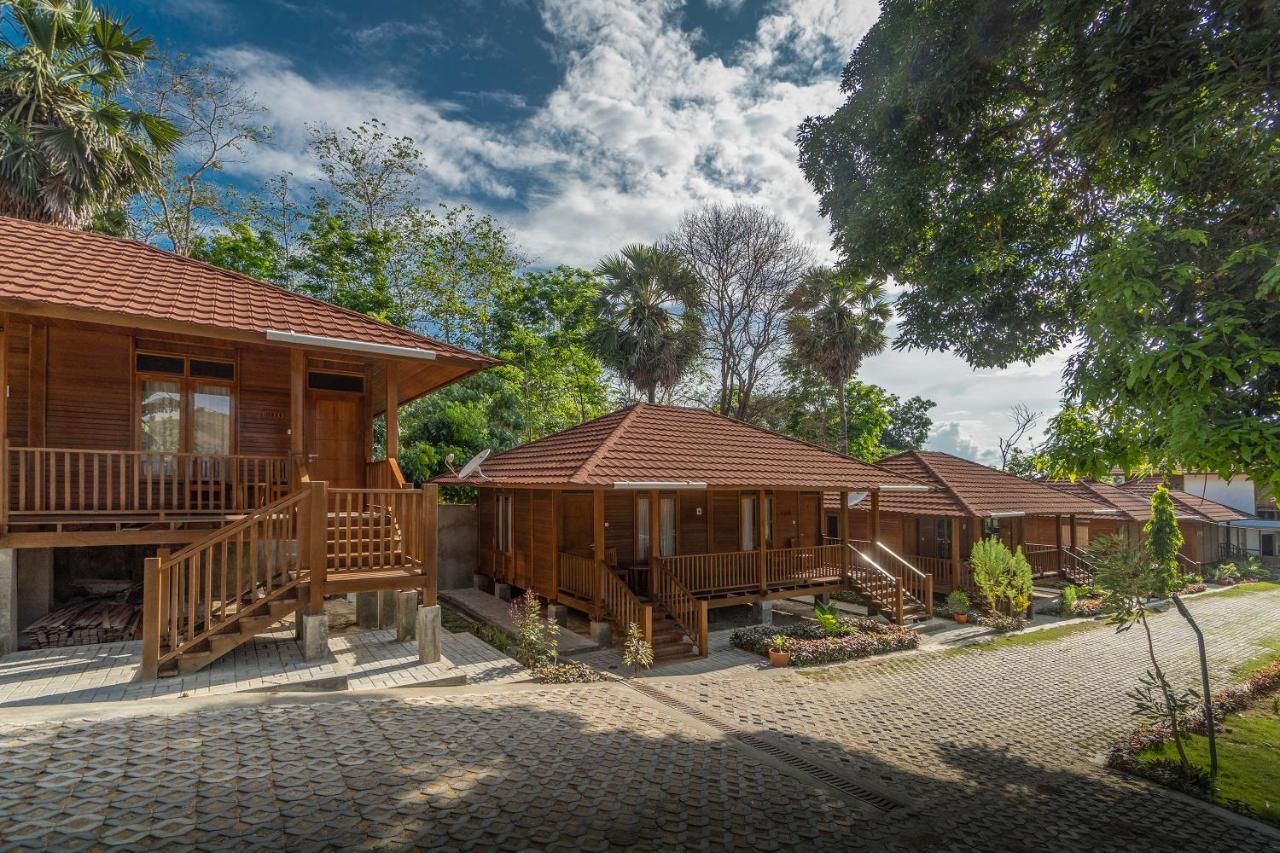 Casa Kandara Waingapu Exterior foto